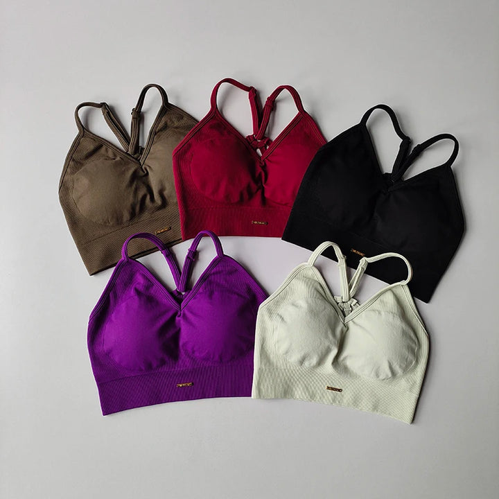 Seamless V-Neck Yoga Set – Hip-Lifting Bra & Leggings