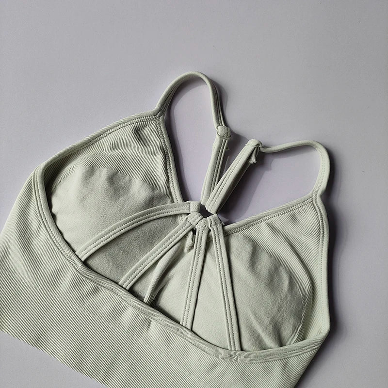 Seamless V-Neck Yoga Set – Hip-Lifting Bra & Leggings